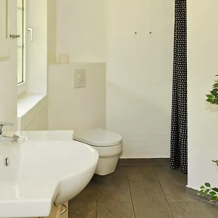 Dom wakacyjny Modern Holiday In Jutland With Whirlpool *